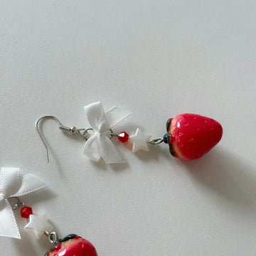 DAIIIBABYYY  -  Elegant Bowknot Strawberry Ear Rings Sweet and Delicate Fruit Eardrops Gift Women Ornament for Daily Wear